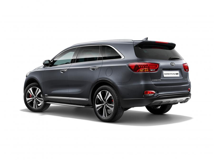  Kia Sorento GT Line (UM) 2017 года  (WW) (фото 2 из 25)
